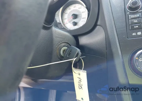 2013 Subaru Impreza 2.0I Sport Premium из США, поврежденный, VIN JF1GPAL60D2866281